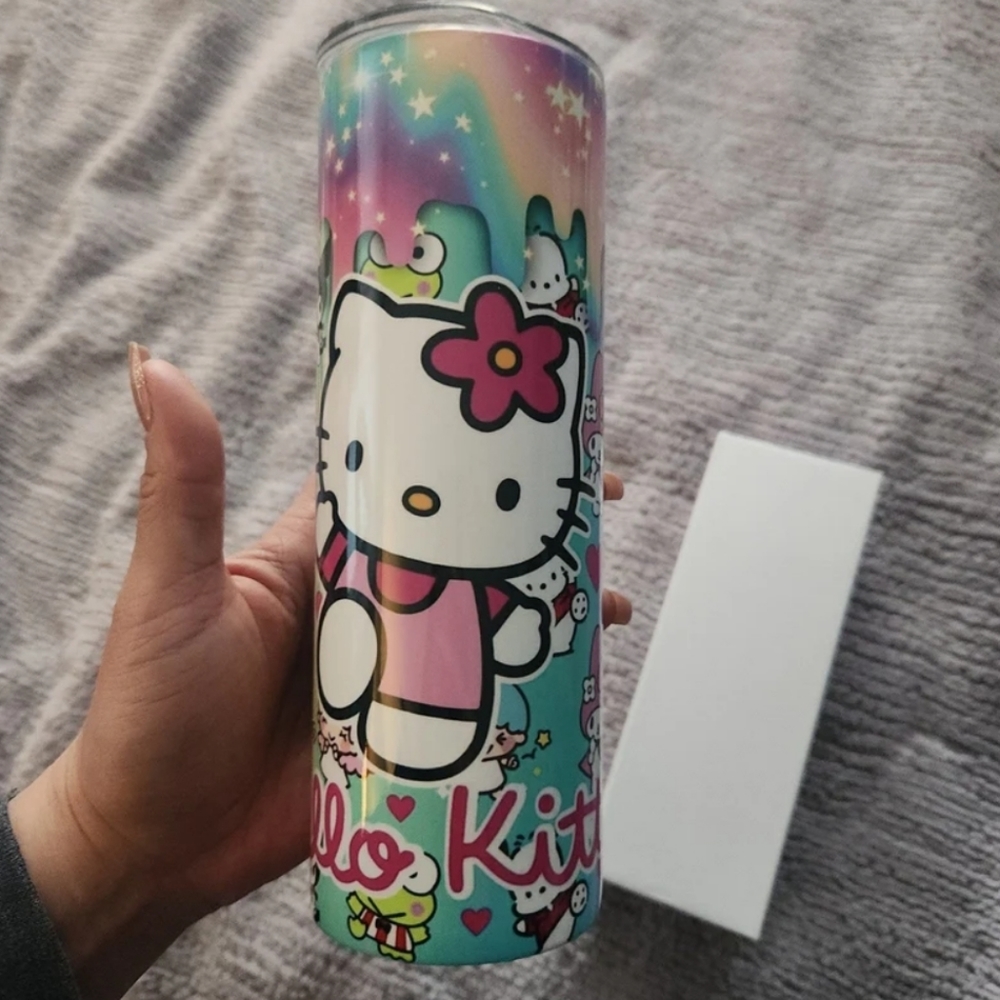 NWT handmade HELLO KITTY tumbler w/straw